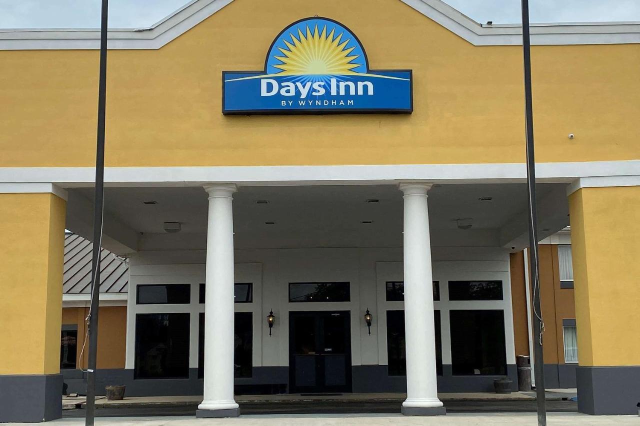 Days Inn By Wyndham Dothan Exterior foto