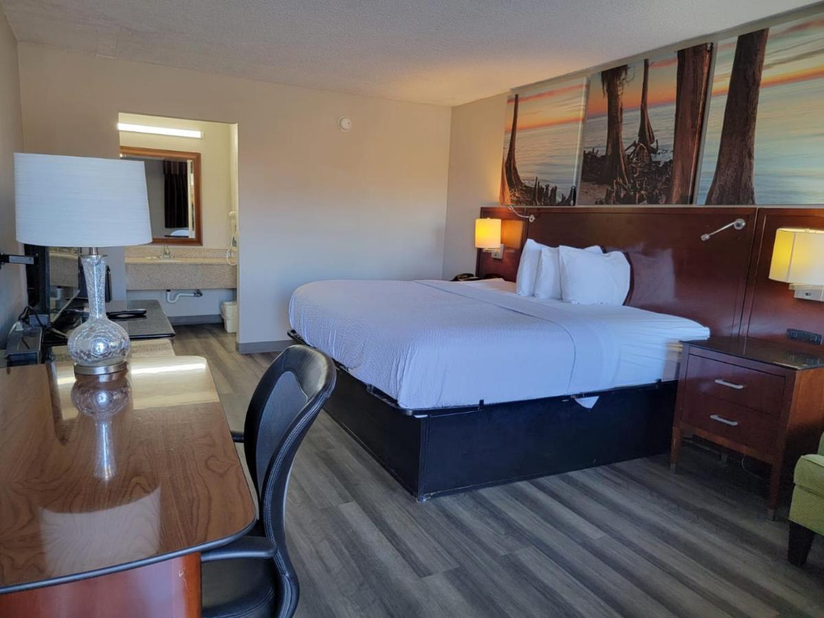 Days Inn By Wyndham Dothan Exterior foto