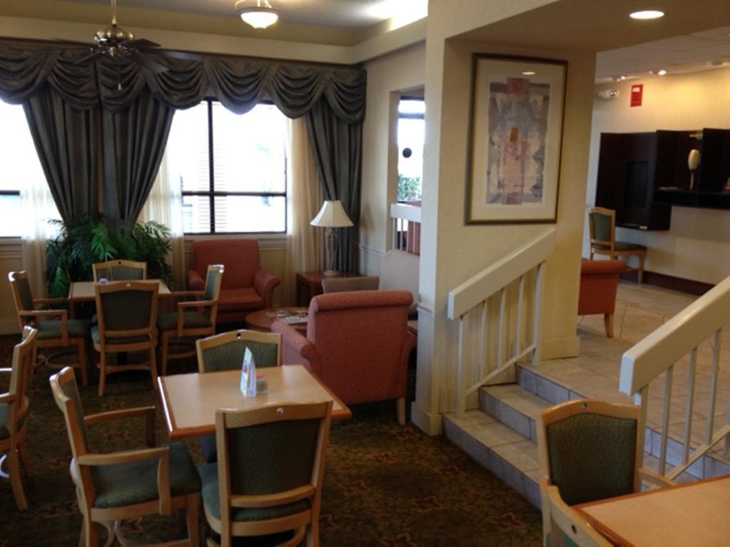 Days Inn By Wyndham Dothan Exterior foto
